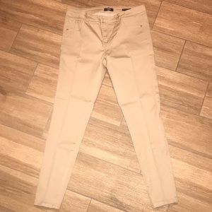 KENSIE Knockout Skinny Jeans.